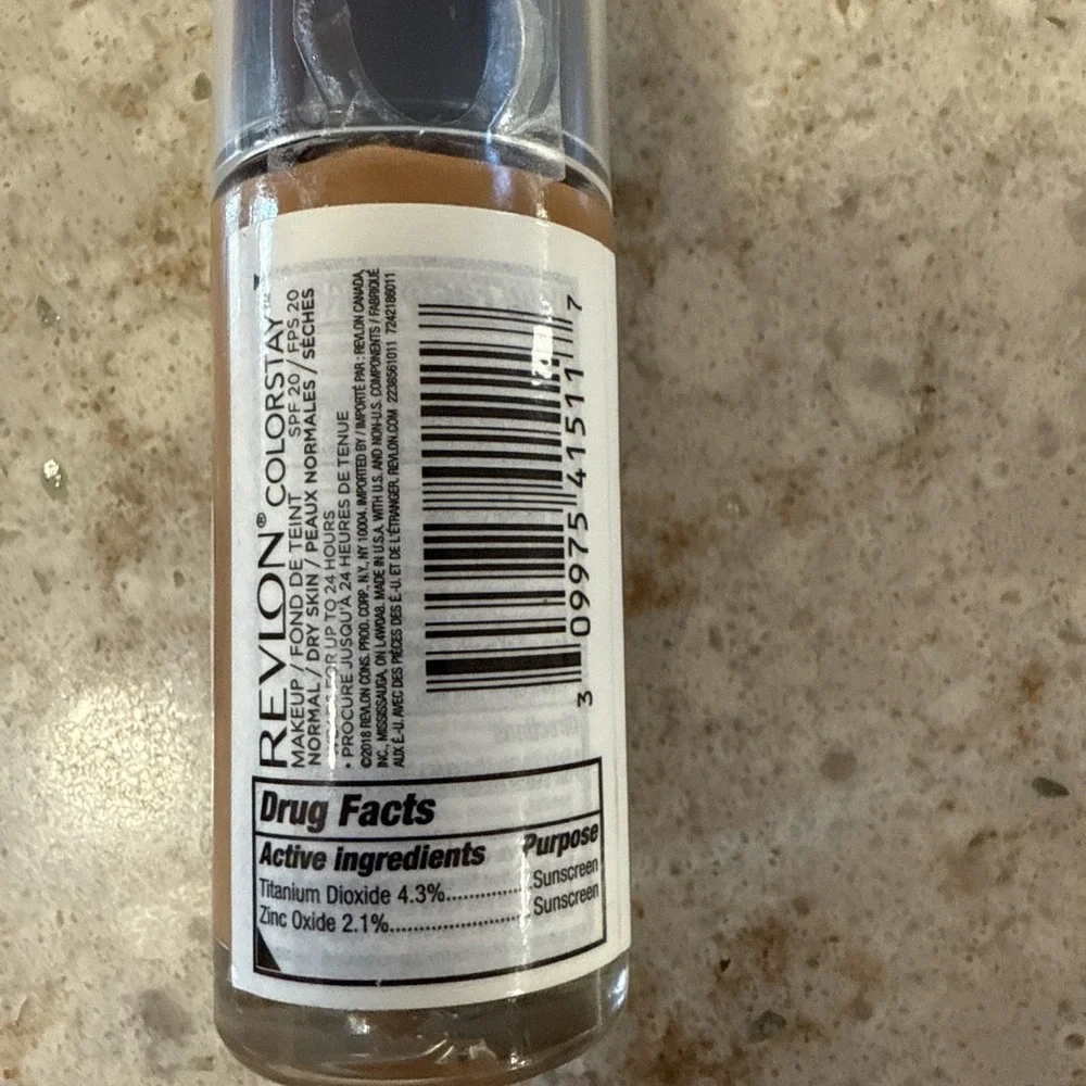 Revlon Colorstay 24HR foundation Normal/Dry Skin 400 CARAMEL unsealed NWOB